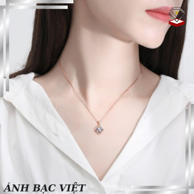 Dây chuyền bạc nữ đính kim cương Moissanite tròn cách điệu