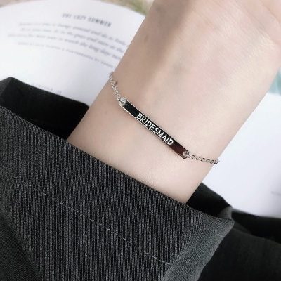 Vòng tay nam khắc tên theo yêu cầu